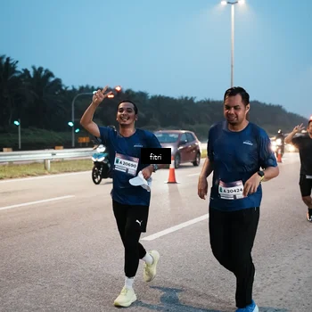 Runner Photo 7494883