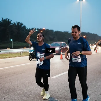 Runner Photo 7494887