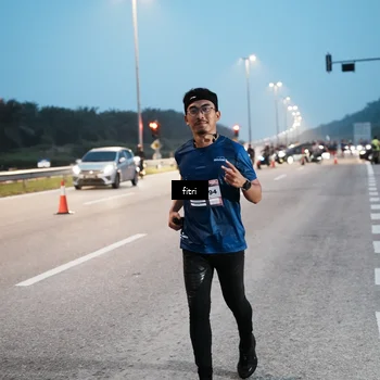 Runner Photo 7494896