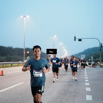 Runner Photo 7494902