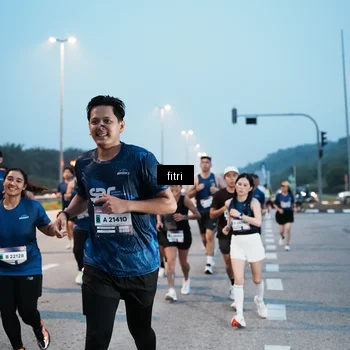 Runner Photo 7494918