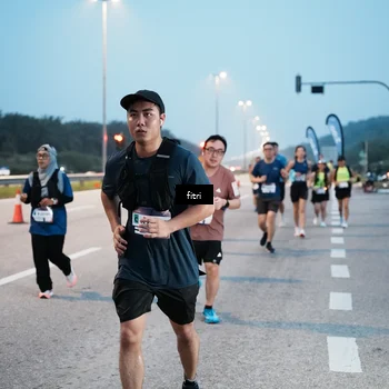 Runner Photo 7494940