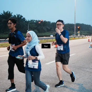 Runner Photo 7494945