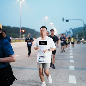 Runner Photo 7494948