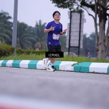 Runner Photo 7494968