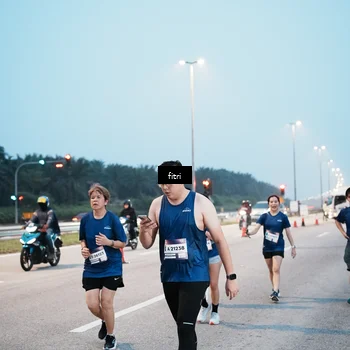 Runner Photo 7494975