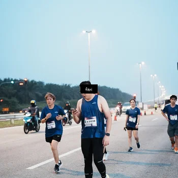 Runner Photo 7494976