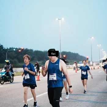 Runner Photo 7494979