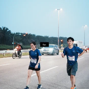 Runner Photo 7494981