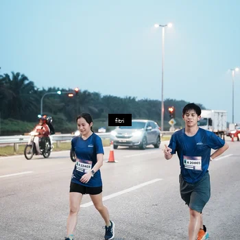 Runner Photo 7494982