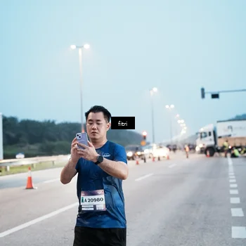 Runner Photo 7494986