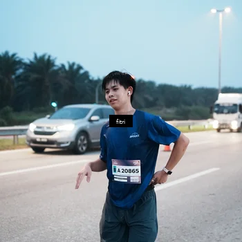 Runner Photo 7494987