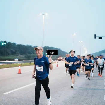 Runner Photo 7494990