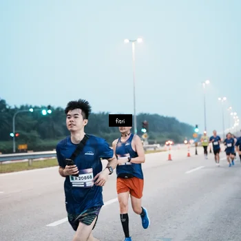 Runner Photo 7494991