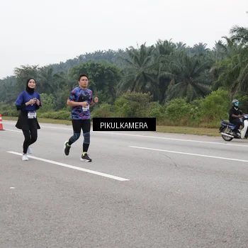 Runner Photo 7494994