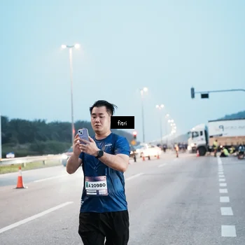 Runner Photo 7494998