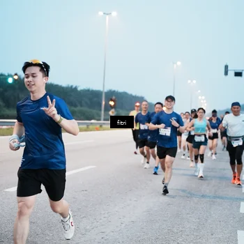 Runner Photo 7495005