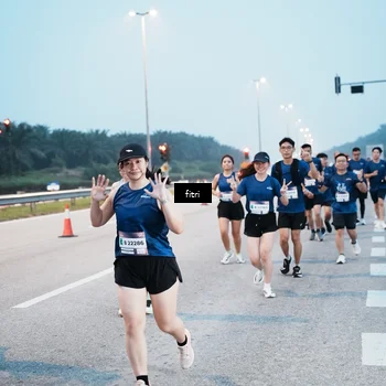 Runner Photo 7495006