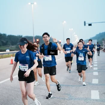 Runner Photo 7495007