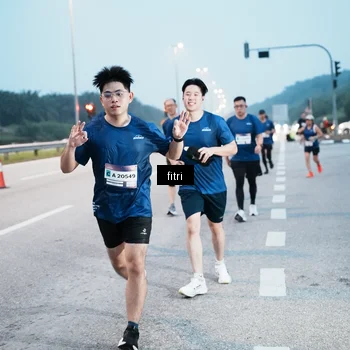 Runner Photo 7495014