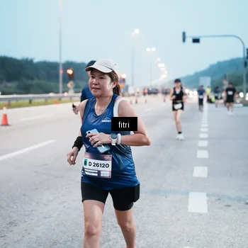Runner Photo 7495015