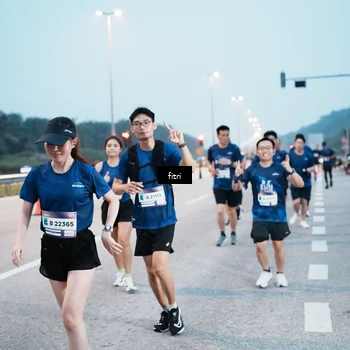 Runner Photo 7495018