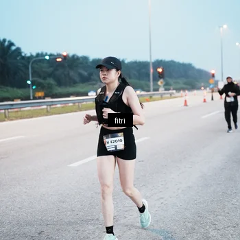 Runner Photo 7495026