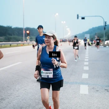Runner Photo 7495036