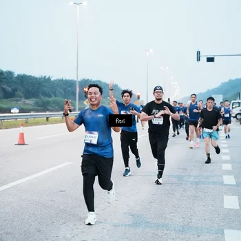Runner Photo 7495042