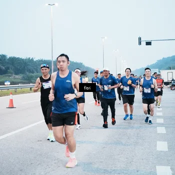 Runner Photo 7495051