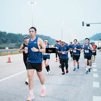 Runner Photo 7495054