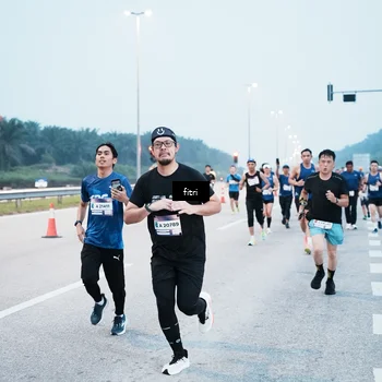 Runner Photo 7495055