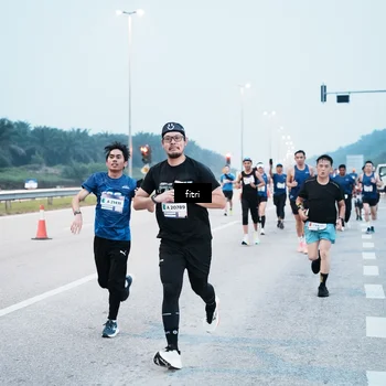 Runner Photo 7495056
