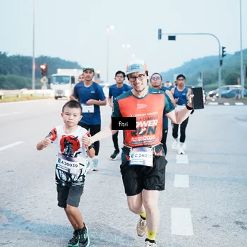 Runner Photo 7495063
