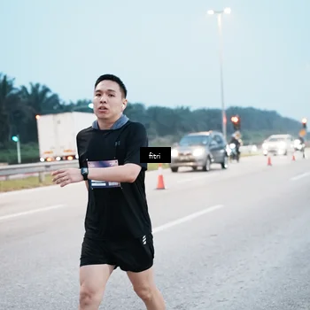 Runner Photo 7495065