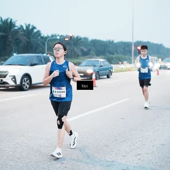 Runner Photo 7495082