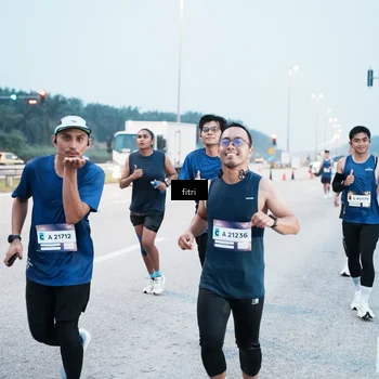 Runner Photo 7495087