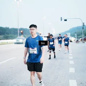 Runner Photo 7495091