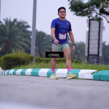 Runner Photo 7495094