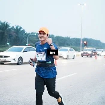 Runner Photo 7495100