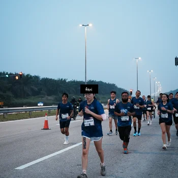 Runner Photo 7495106