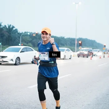 Runner Photo 7495108
