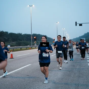 Runner Photo 7495112