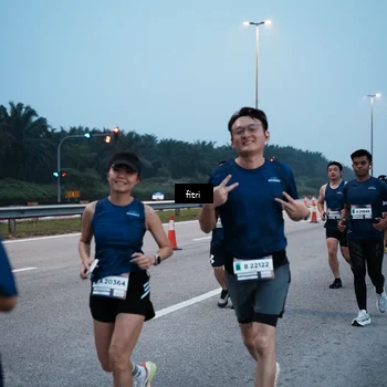 Runner Photo 7495114