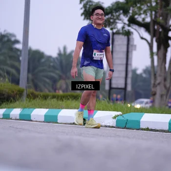 Runner Photo 7495120
