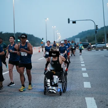 Runner Photo 7495123