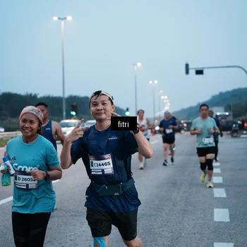 Runner Photo 7495143