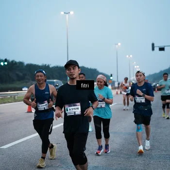 Runner Photo 7495144
