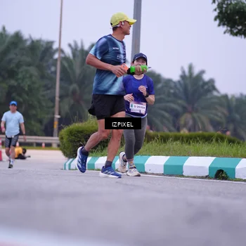 Runner Photo 7495161