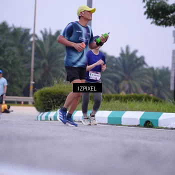 Runner Photo 7495173